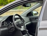 Hyundai Elantra-17