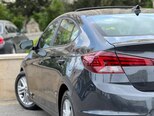 Hyundai Elantra-16