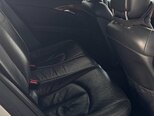 Mercedes E 240-11