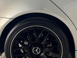 Mercedes E 240-16