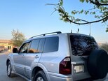 Mitsubishi Pajero-4