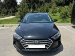 Hyundai Elantra-1