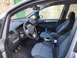 Opel Zafira-10