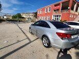 Chevrolet Cruze-12