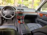 Mercedes E 200-5