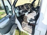 Ford Transit-9
