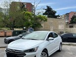 Hyundai Elantra-7