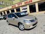 Nissan Tiida-2
