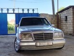 Mercedes 300 D-1