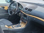 Mercedes E 220-11