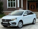 LADA (VAZ) Vesta-1