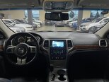 Jeep Grand Cherokee-13