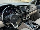 Kia Carnival-17