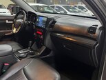 Kia Sorento-16