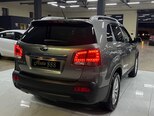 Kia Sorento-7