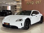 Porsche Taycan 4S Cross Turismo-5