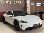 Porsche Taycan 4S Cross Turismo-3