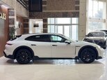 Porsche Taycan 4S Cross Turismo-7