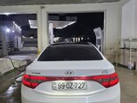 Hyundai Azera-2