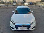 Honda Insight-9