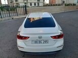 Honda Insight-8
