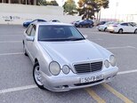 Mercedes E 220-12