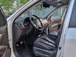 Hyundai Santa Fe-13
