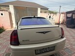 Chrysler 300C-2