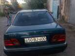 Mercedes E 290-2