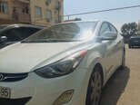 Hyundai Elantra-5