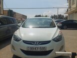 Hyundai Elantra-1