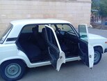 LADA (VAZ) 2107-4