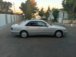 Mercedes E 220-4