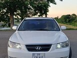 Hyundai Sonata-1