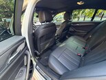 BMW 530e-13