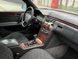 Mercedes E 220-4