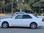 Mercedes C 200-7