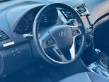 Hyundai Accent-7