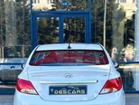 Hyundai Accent-13