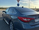 Hyundai Sonata-4
