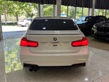BMW 330-11