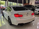 BMW 330-10
