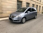 Opel Zafira-8