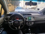 Toyota Yaris-12