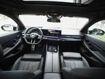 BMW i5-16