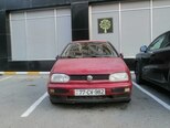 Volkswagen Golf-1