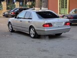 Mercedes E 240-6