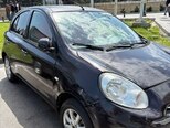 Nissan March-5