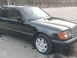 Mercedes 230 E-3