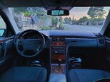 Mercedes E 240-7